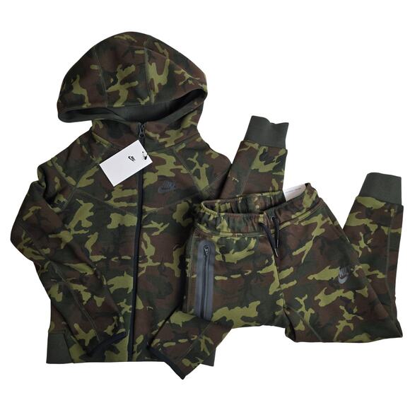 Nike Tech Fleece Big Kids Sz XS/6-7 Full Zip Hoodie & Joggers Set Camo Tracksuit - Picture 1 of 8